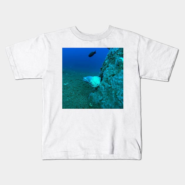 Button Eye Moray Eel Kids T-Shirt by likbatonboot